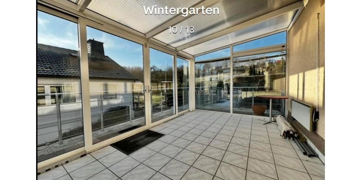 Große 4-Zimmer Wohnung mit Terrasse, Wintergarten und Garten zu v 4 zimmer