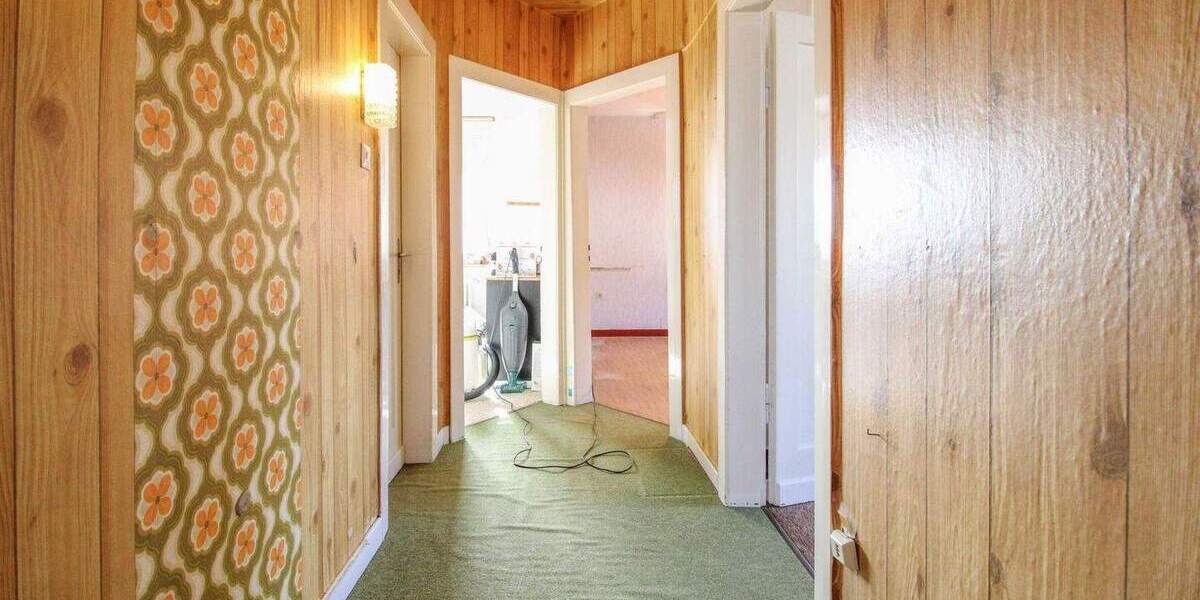 Einfamilienhaus Bad Driburg - 8 Zimmer, 259.000&euro; | Angebot:25375103