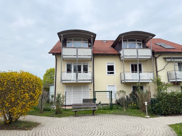 4 Zimmer-Wohnung nähe Zentrum der Stadt Freilassing! - Etagenwohnung Freilassing Mitte | Angebot:26193910