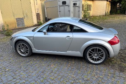 Audi TT 182.000 km 7.777 &euro; Kamen 59174
