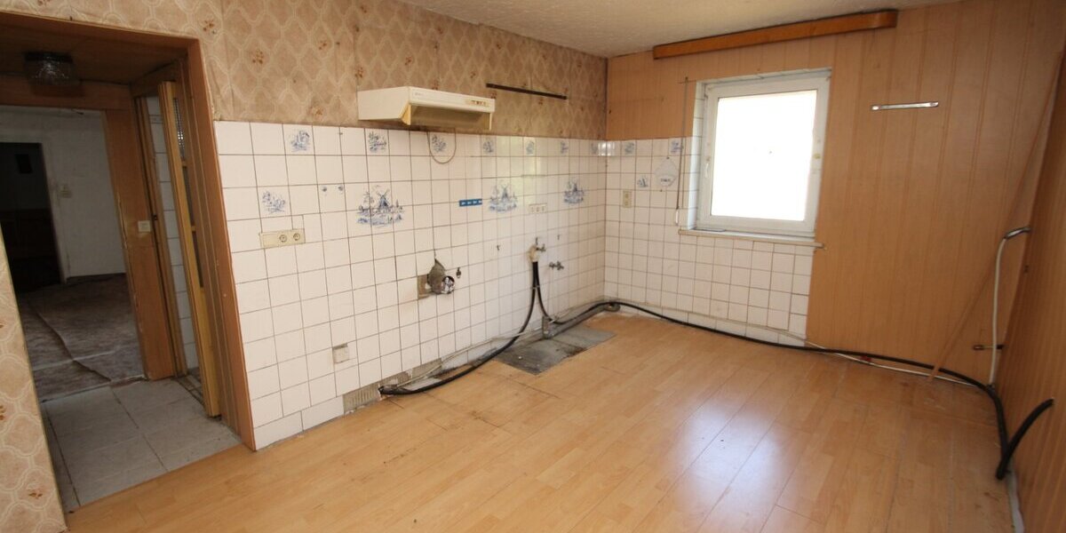 Waltershausen, 2 Familienhaus mit Anbau - Zweifamilienhaus Waltershausen | Angebot:20674820