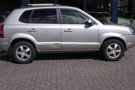 Hyundai TUCSON 170.000 km 4.200 &euro; Lentföhrden 24632