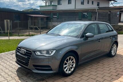 Audi A3 139.000 km 11.300 &euro; Oy-Mittelberg 87466