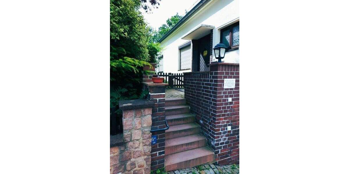 Gewerbeobjekt Meerane - 5 Zimmer, 110 m&sup2;, 595&euro; | Angebot:24967174