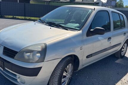 Renault Clio 270.695 km 999 &euro; Wirges 56422