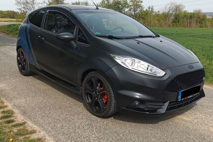 Ford Fiesta 66.600 km 12.900 &euro; Rosdorf 37124