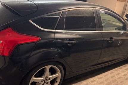Ford Focus 147.000 km 7.000 &euro; Starzach 72181
