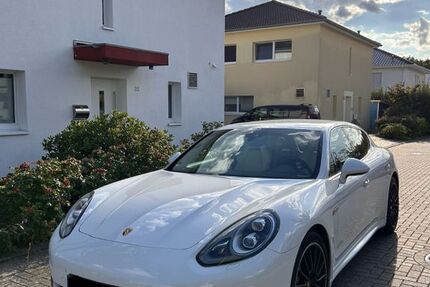 Porsche Panamera 129.452 km 33.999 &euro; Hannover 30457