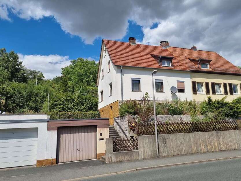 Haus zum Kaufen in Coburg 165.000 € 100 m²