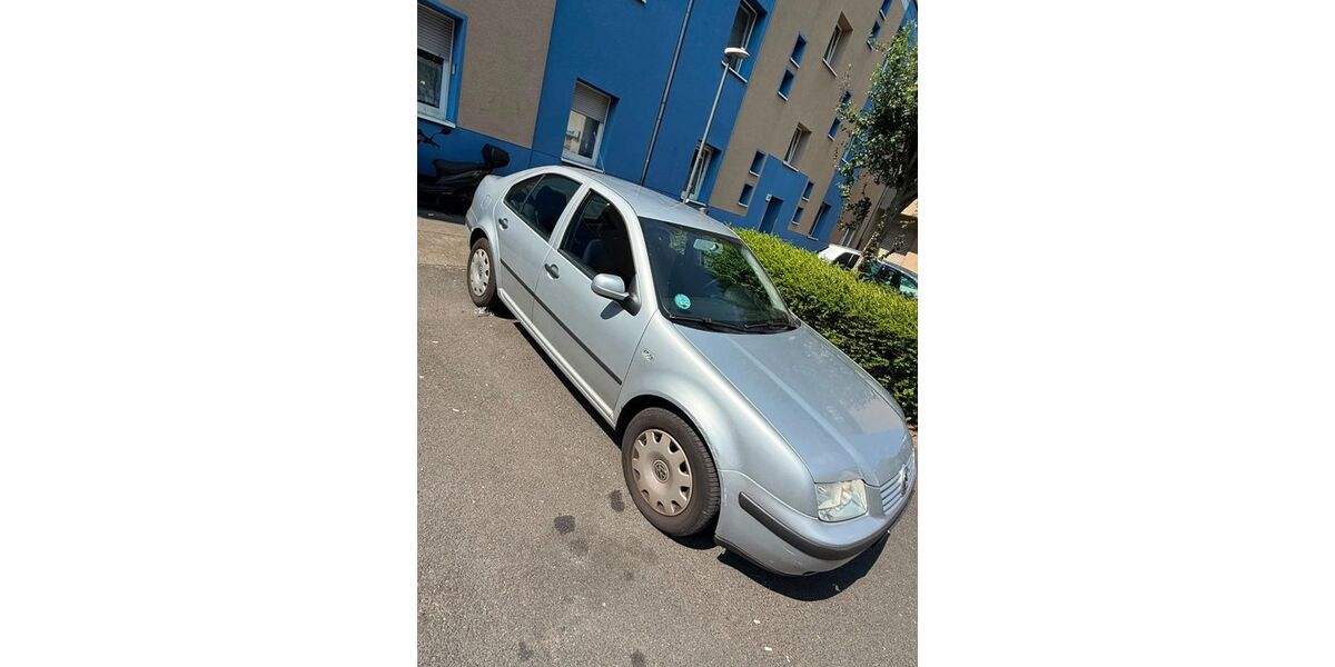VW Bora 259.000 km 1.549 &euro; Köln 51149