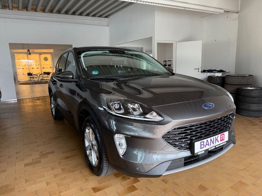 Ford Kuga 135.000 km 16.970 € Hof 95032