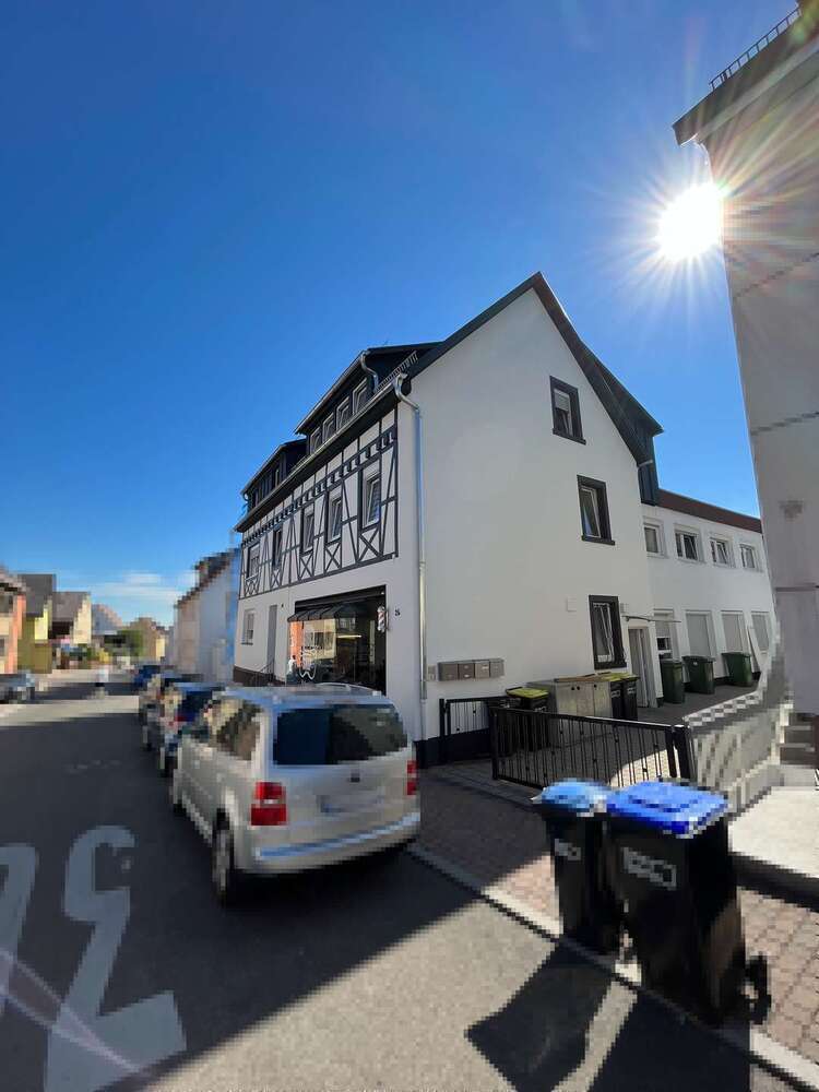 Haus zum Kaufen in Birkenfeld 685.000 € 270.79 m²