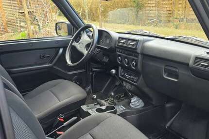Lada Niva 20.550 km 13.900 &euro; Schorfheide 16244