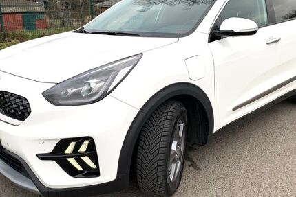 Kia Niro 83.800 km 16.950 &euro; Frankfurt 60489