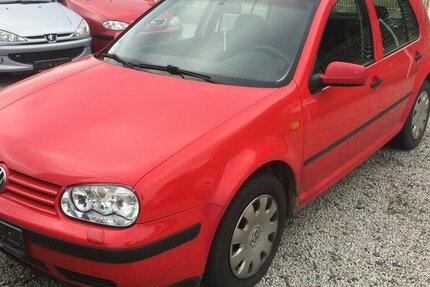 VW Golf Edition 229.000 km 350 € Himmelkron 95502