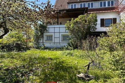 Haus Uhingen - 7 Zimmer, 139 m&sup2;, 329.000&euro; | Angebot:26308572