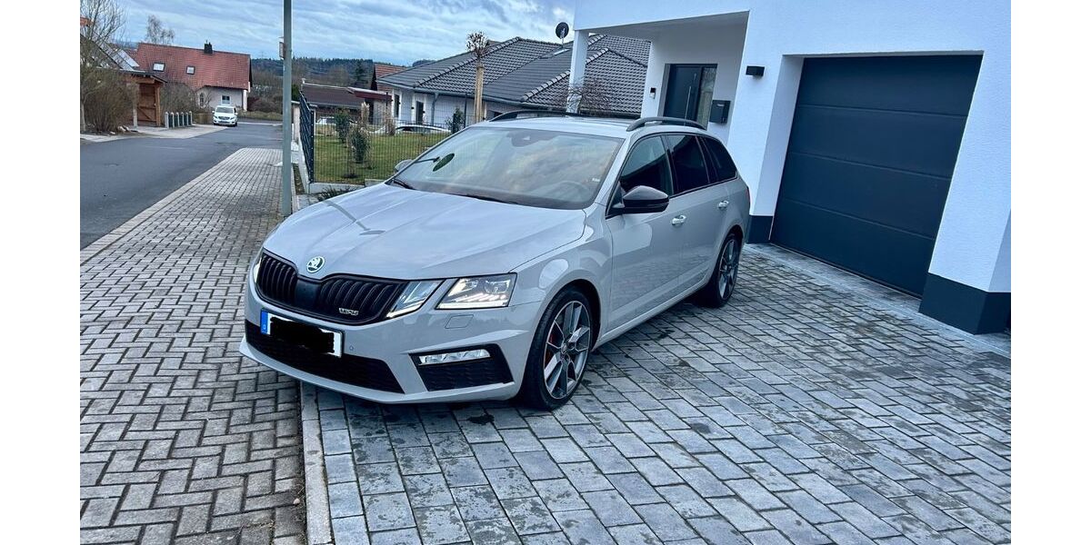 Skoda Octavia 111.000 km 18.400 &euro; Konnersreuth 95692