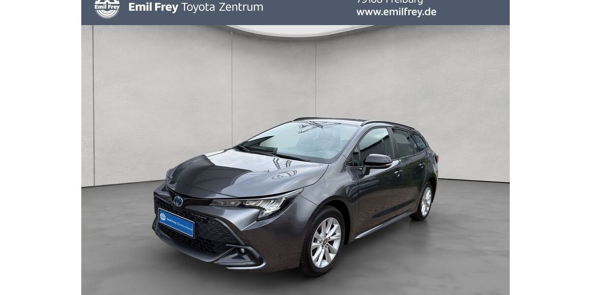 Toyota Corolla 17.242 km 26.990 &euro; Freiburg 79108