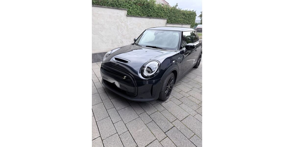 Mini Cooper SE 25.000 km 18.990 &euro; Mützel 39307