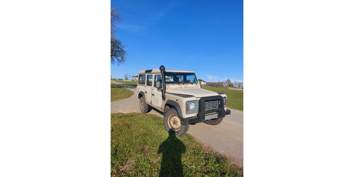 Land Rover Defender 148.000 km 19.800 &euro; Passau 94032