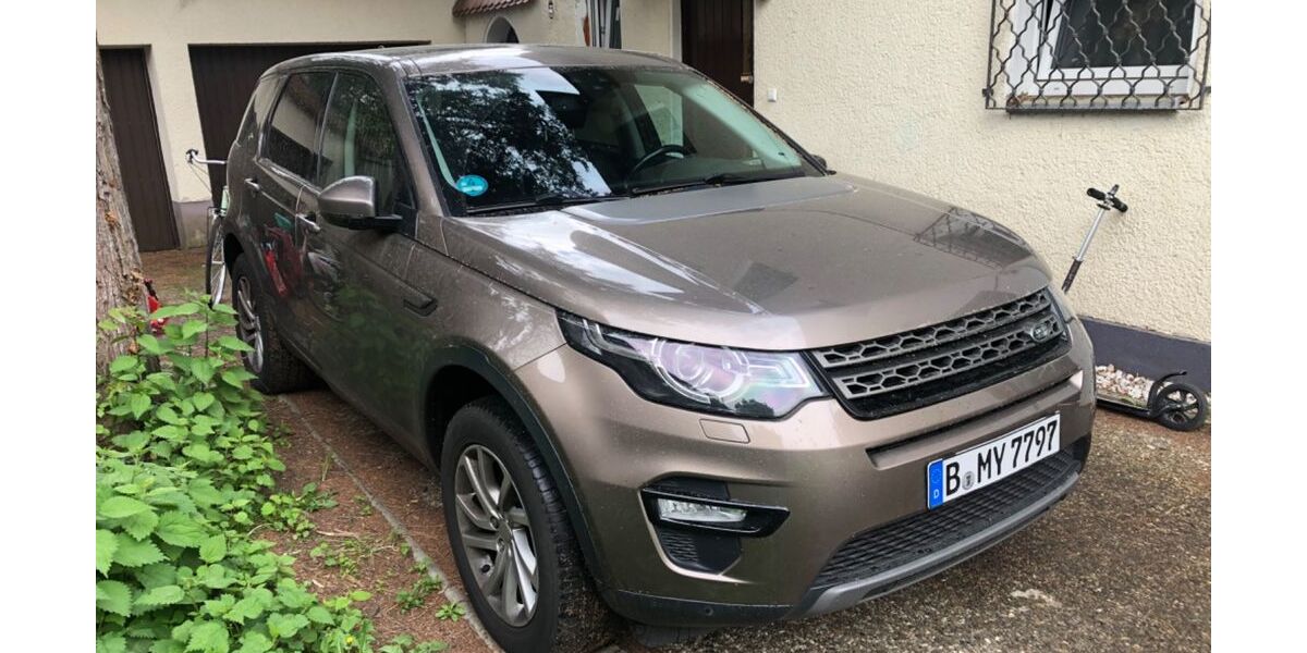 Land Rover Discovery 212.000 km 8.900 &euro; Berlin 12209