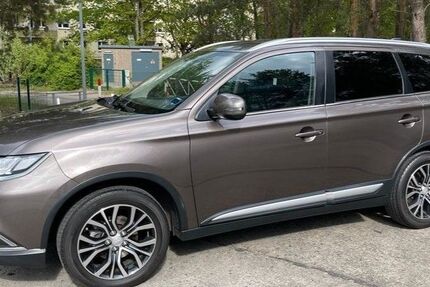 Mitsubishi Outlander 77.000 km 16.800 &euro; Potsdam 14480