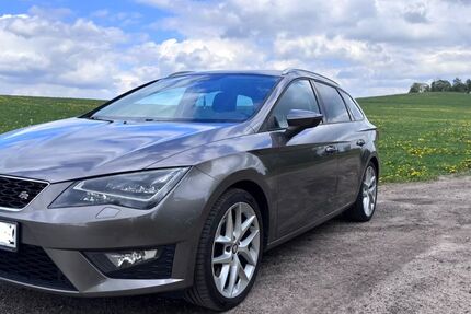 Seat Leon 142.161 km 11.600 &euro; Großolbersdorf 09432