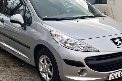 Peugeot 207 64.000 km 3.790 € Strausberg 15344