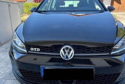 VW Golf 146.000 km 13.900 &euro; Holzmaden 73271