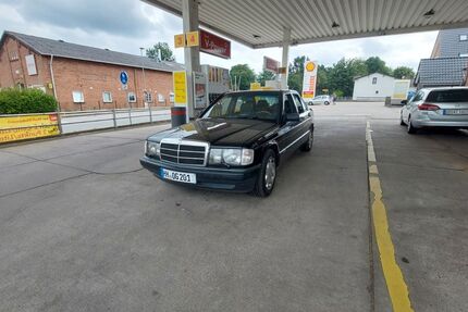 Mercedes-Benz 190 238.000 km 7.500 &euro; Neritz 23843