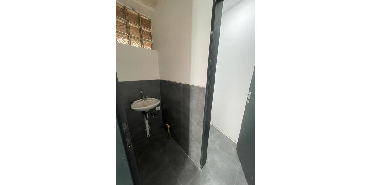 Erdgeschoßwohnung Lebach - 1 Zimmer, 77 m&sup2;, 450&euro; | Angebot:26191453