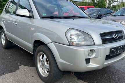 Hyundai TUCSON 136.000 km 1.990 € Augsburg 86165