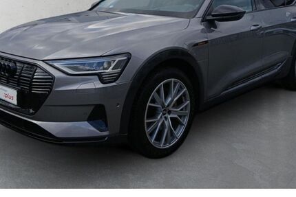Audi e-tron 85.512 km 34.780 &euro; Berlin 13581
