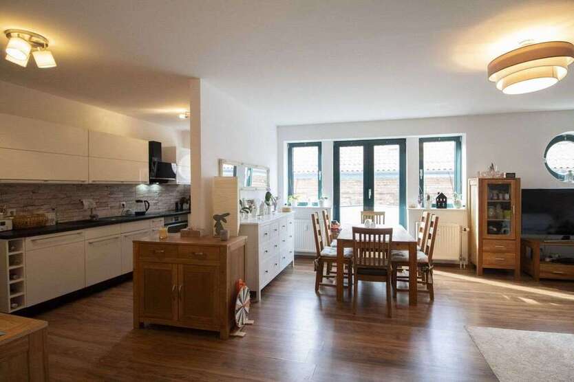 Wohnung zum Kaufen in Stralsund 269.000 € 85.19 m²
