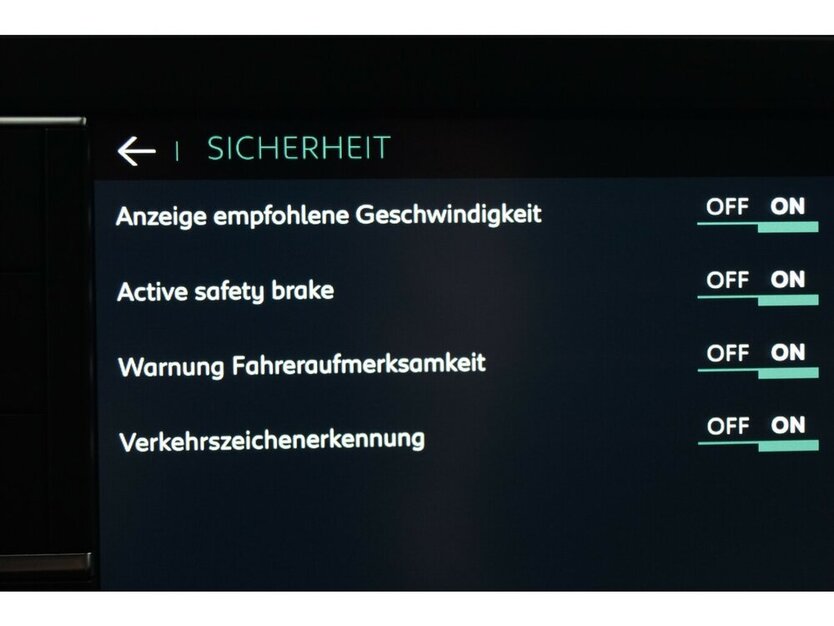 Spacetourer Business Lounge M 136 EAT 75 KWh AHK