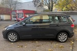 VW Touran Highline Navi RFK AHK LED 1.Hand 60.451 km 19.999 &euro; Berlin 10247