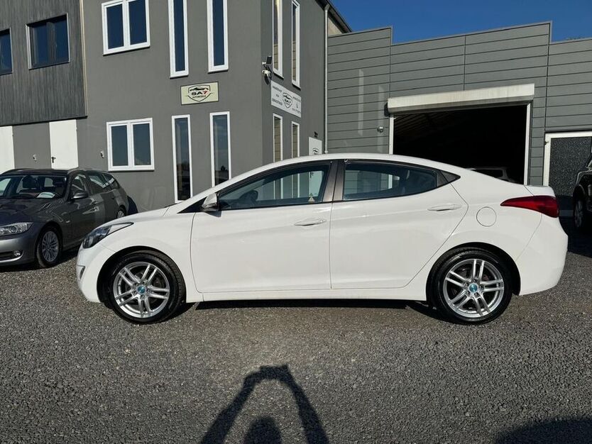 Elantra