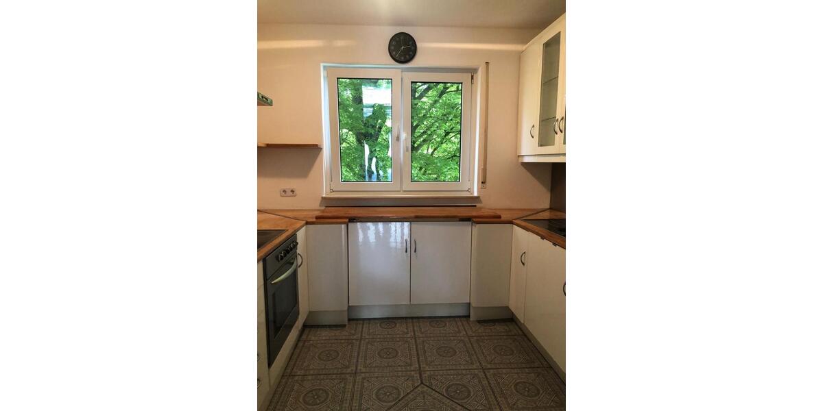 Etagenwohnung Waldbüttelbrunn - 3 Zimmer, 92 m&sup2;, 1.550&euro; | Angebot:26690733