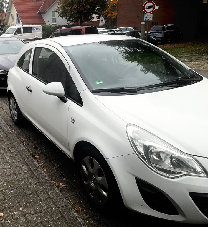 Opel Corsa 93.000 km 4.100 € Hösbach 63768