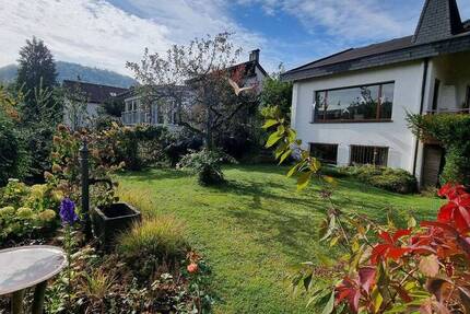 Haus Geislingen an der Steige Geislingen - 6 Zimmer, 259 m&sup2;, 749.000&euro; | Angebot:26343845