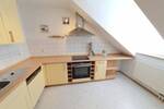 Endlich Zuhause angekommen - Attraktive 2 Zimmer Dachgeschoss Wohnung in guter und ruhiger Wohnlage von Amberg