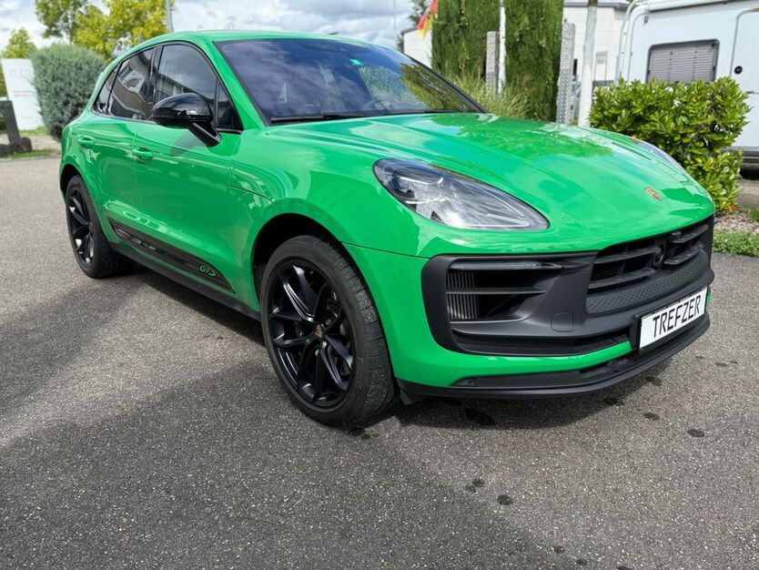 Porsche Macan 17.600 km 93.400 € Bad Krozingen 79189