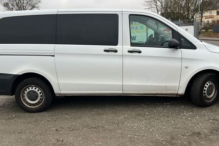 Mercedes-Benz Vito 228.000 km 11.500 &euro; Stade 21682