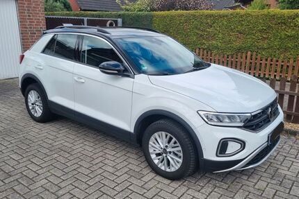 VW T-Roc 38.995 km 17.990 &euro; Sassenburg 38524