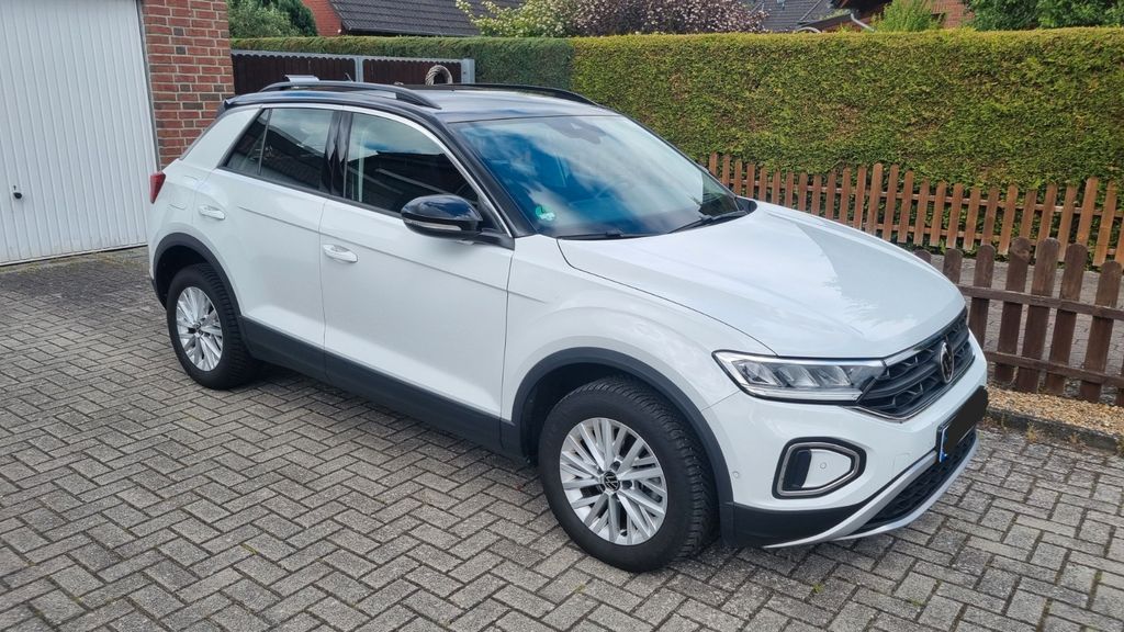 VW T-Roc 38.995 km 17.990 &euro; Sassenburg 38524