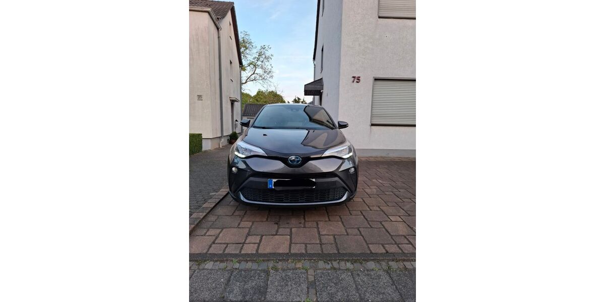 Toyota C-HR 25.000 km 19.500 &euro; Köln 50933