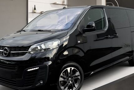 Opel Zafira 98.000 km 27.988 € Köln 51067