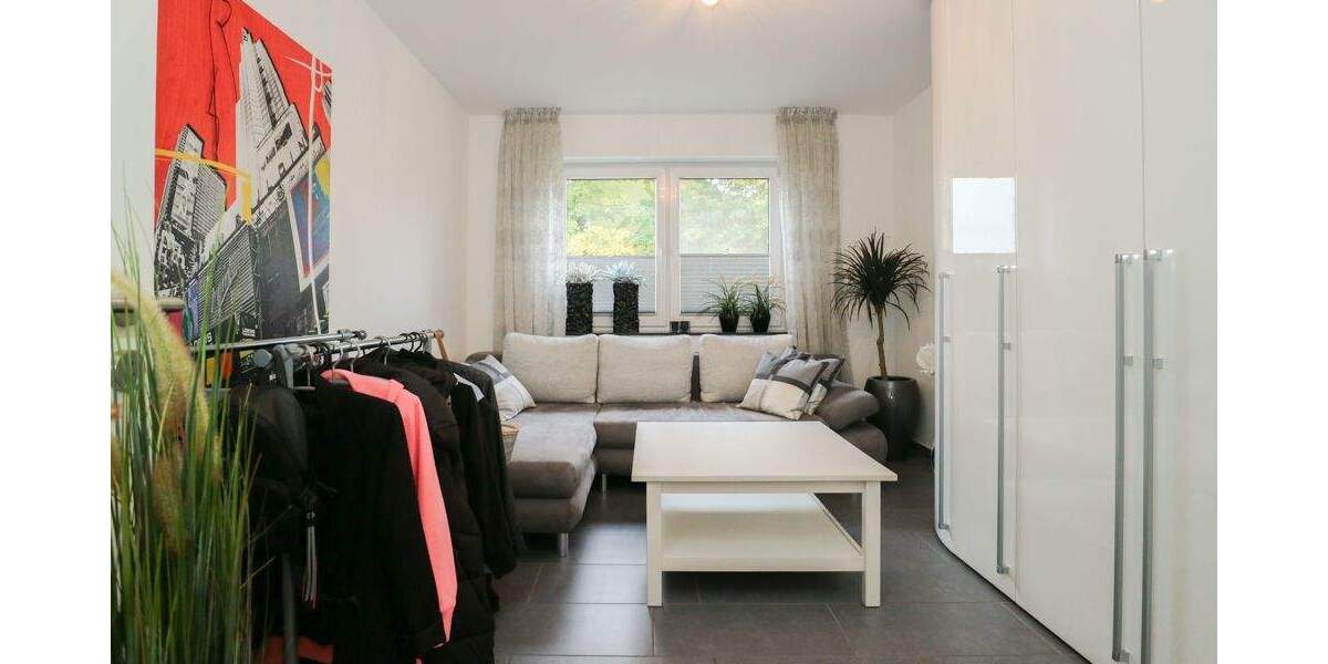 Mehrfamilienhaus, Wohnhaus Neuss / Rosellerheide Rosellen - 8 Zimmer, 282 m&sup2;, 750.000&euro; | Angebot:24041600