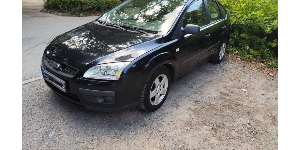 Ford Focus 253.000 km 650 &euro; Kürten 51515