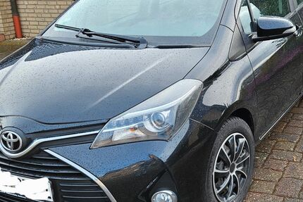 Toyota Yaris 138.500 km 7.500 &euro; Müllenbach 56761